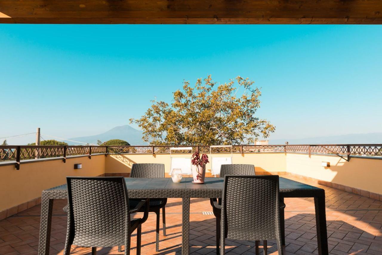 Villa Lucia Terrazza Panoramica Castellammare di Stabia Kültér fotó