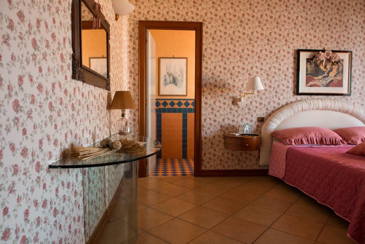 Villa Lucia Terrazza Panoramica Castellammare di Stabia Kültér fotó